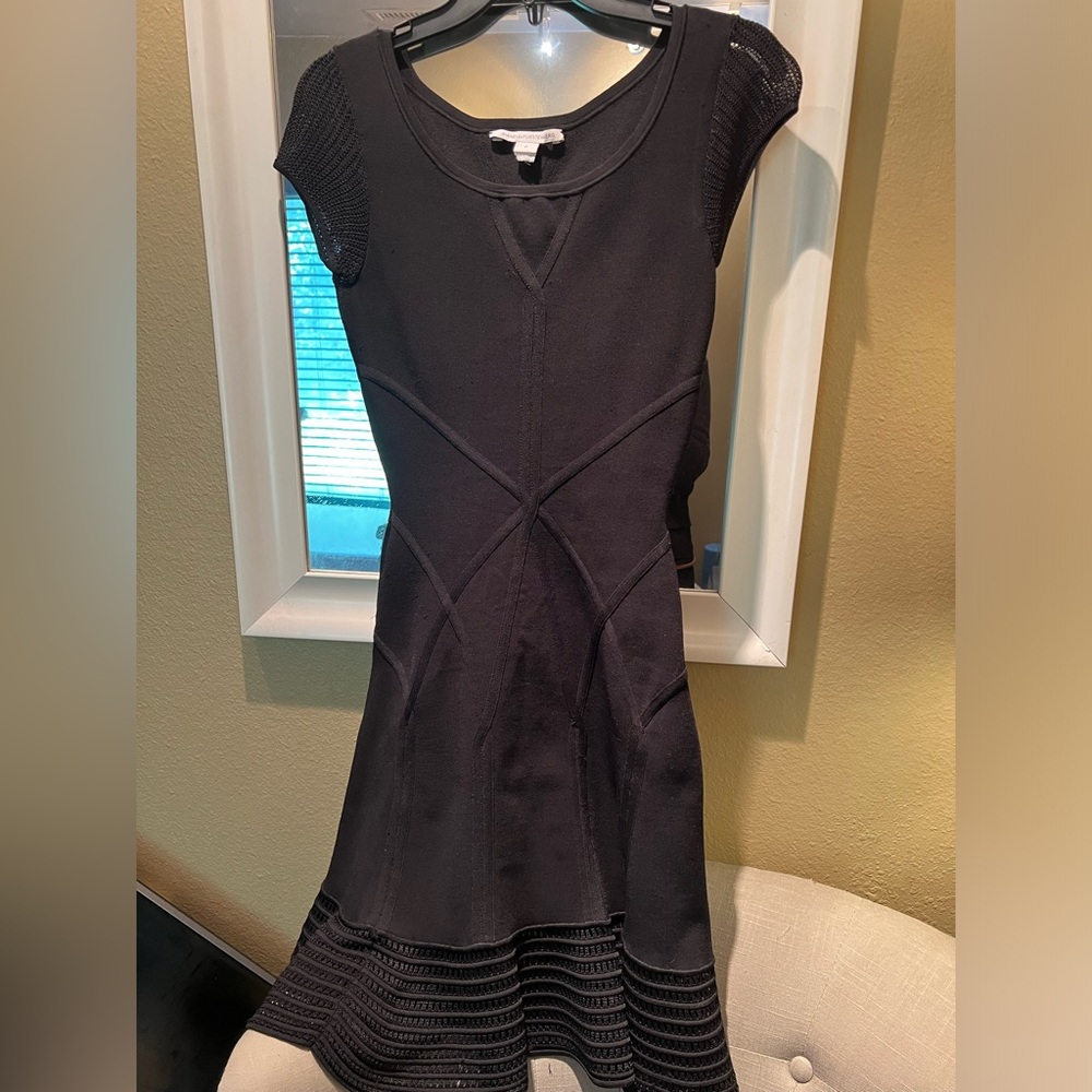 Dionne Von Furstenburg St Petersberg Stretch Knit Flare Bodycon Minidress Black
